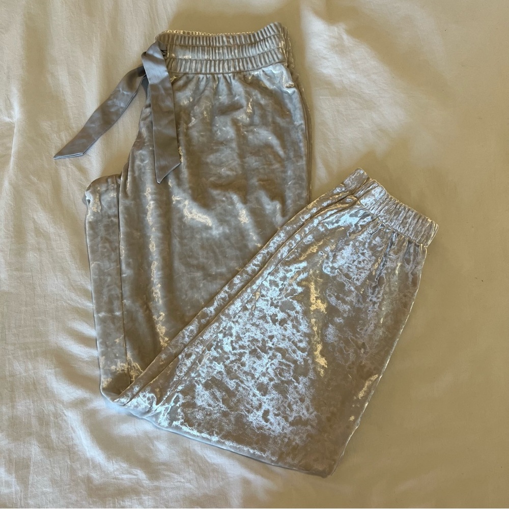 Victoria's Secret Silver Velvet Lounge Jogger Pants Women’s Size Small NWT